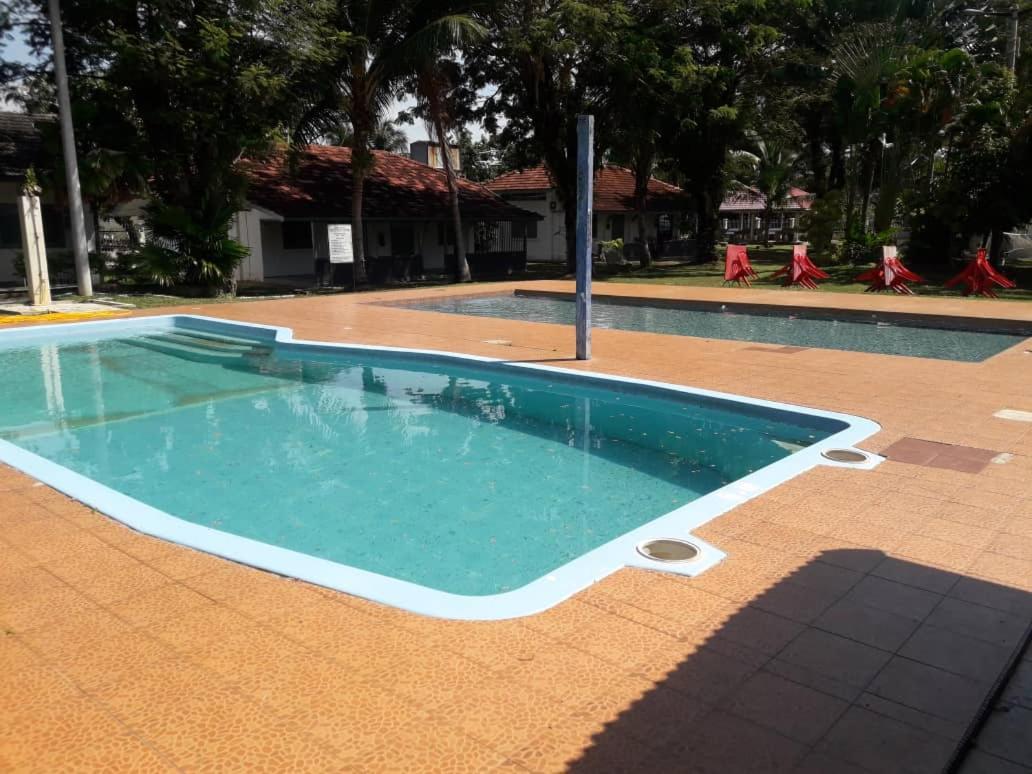 Green Town Hotel & Resort Port Dickson Esterno foto