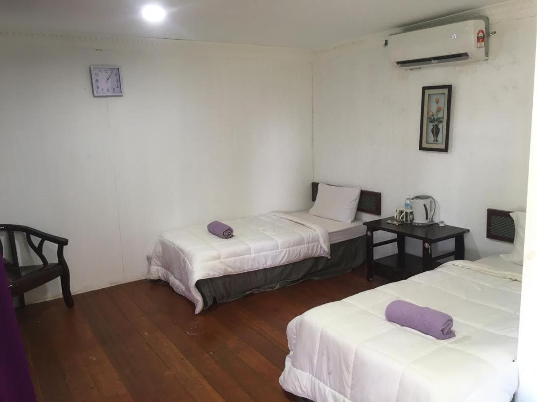 Green Town Hotel & Resort Port Dickson Esterno foto