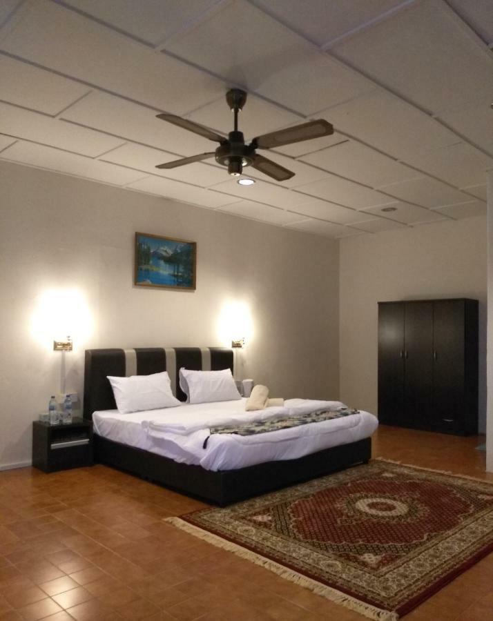 Green Town Hotel & Resort Port Dickson Esterno foto